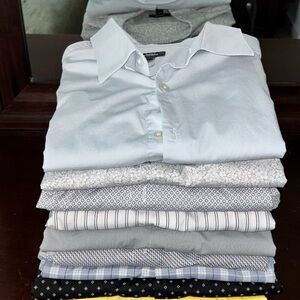 Lot of men’s long sleeve button down dress shirts (9)